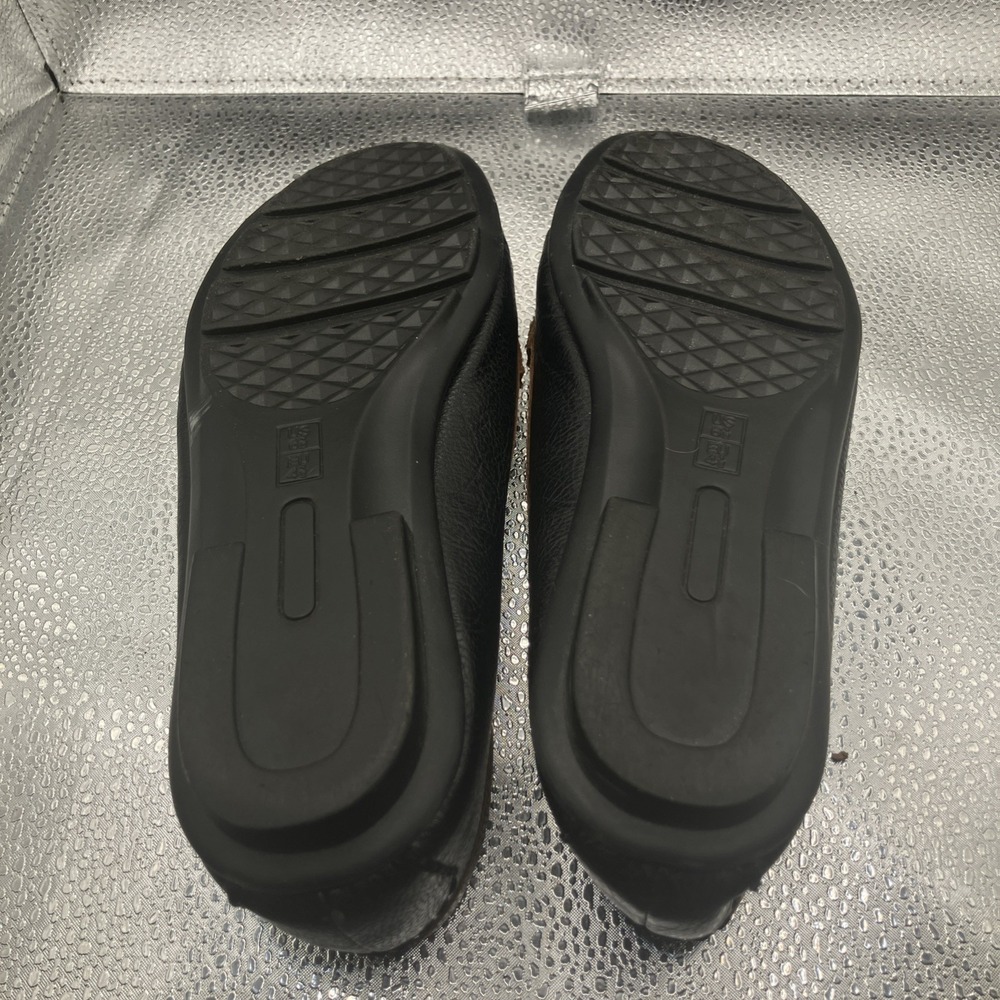 Aerosoles 6.5 Black Loafer EUC Slip On - Picture 5 of 8